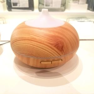 High quality Diffuser with 3 Essential Oils